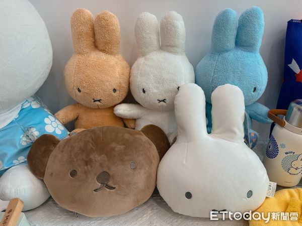 ▲▼「Miffy米飛兔70周年」7-ELEVEN以野餐出遊、居家生活兩大場景，開發30款限定周邊。（圖／記者林育綾攝）