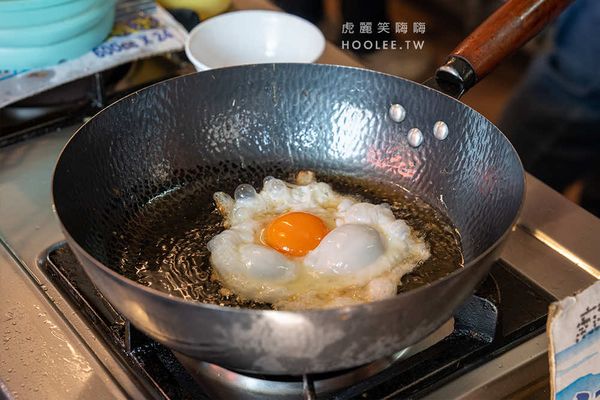 ▲▼旗山老街39年老店!加特製油蔥酥的豬舌冬粉,必吃半熟爆漿月見肉燥飯。（圖／部落客虎麗授權提供）