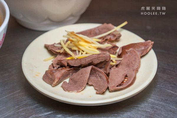 ▲▼旗山老街39年老店!加特製油蔥酥的豬舌冬粉,必吃半熟爆漿月見肉燥飯。（圖／部落客虎麗授權提供）