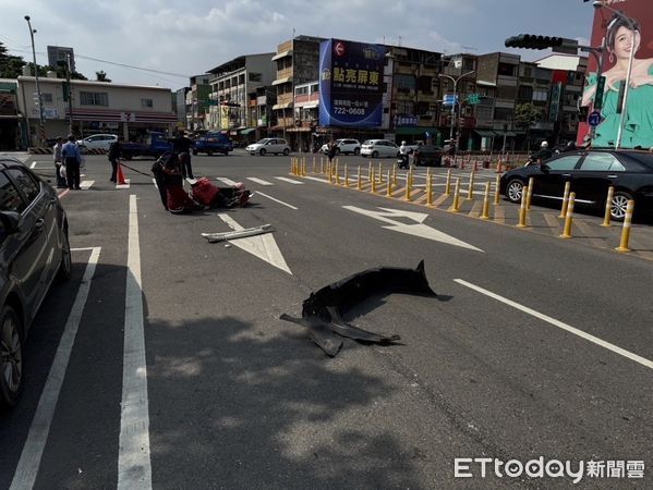 ▲▼             屏東男子追撞轎車、機車，再撞上派出所前的警用巡邏車才停下。（圖／記者陳崑福翻攝，下同）