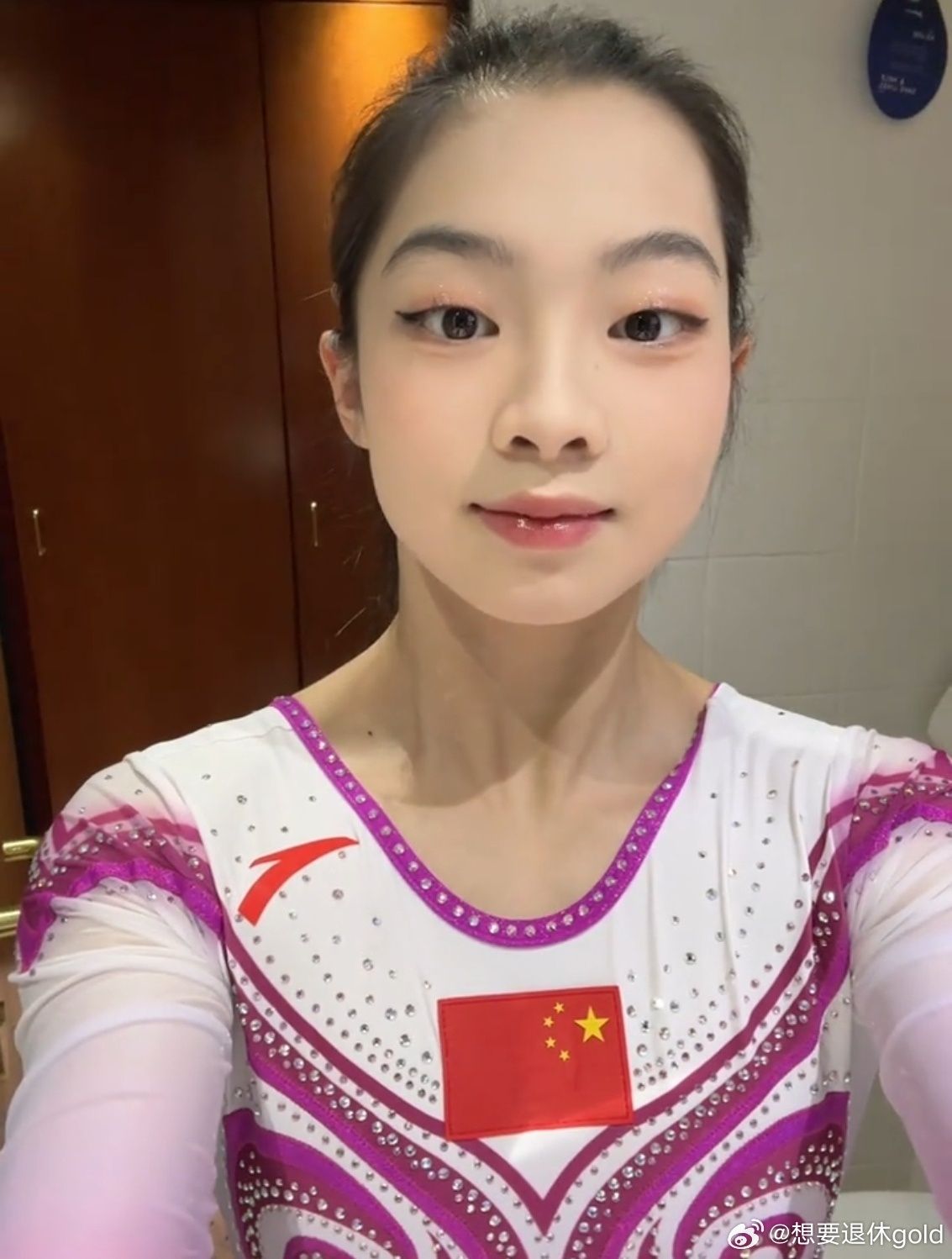 ▲▼中國體操選手張可欣首登世界賽就奪冠 。（圖／翻攝微博）