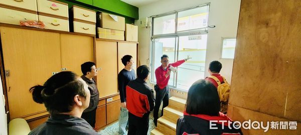 ▲台南市消防局第二大隊於25日至「天主教台南私立德蘭啟智中心」辦理場所實地踏勘暨防火管理指導。（圖／記者林東良翻攝，下同）