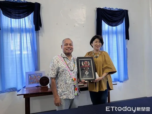 ▲台東縣長饒慶鈴拜會帛琉副總統。（圖／記者楊漢聲翻攝）