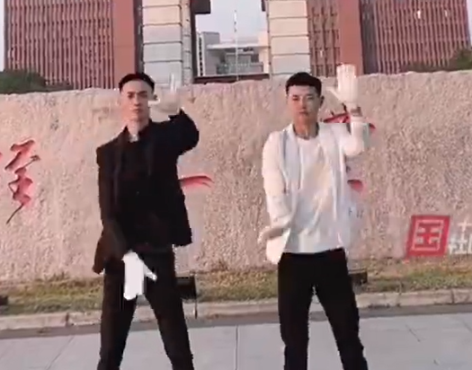 ▲▼陸網紅阿浩患肝癌離世。（圖／翻攝自微博）