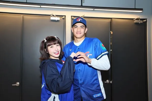 ▲▼峮峮林維恩。（圖／翻攝自Threads／linweien_）