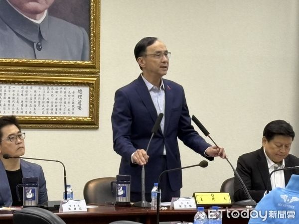 ▲國民黨主席朱立倫主持中常會。（圖／記者鄭佩玟攝）
