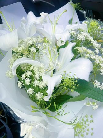 ▲▼             新光三越氣爆死者林姓女樓管[ 天舉行告別式，竹北市長鄭朝方到場致意。（圖／翻攝自鄭朝方臉書）