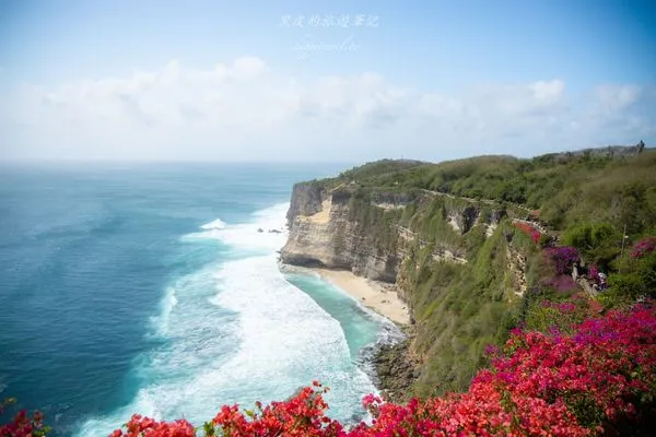 ▲▼烏魯瓦圖情人崖。（圖／部落客黑皮的旅遊筆記授權提供）