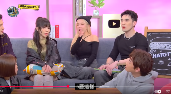 ▲▼曉帆巫苡萱。（圖／翻攝自YouTube／八大電視娛樂百分百）