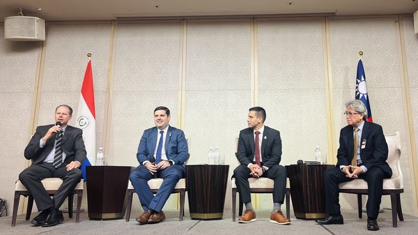 ▲IEAT姐妹會巴拉圭肉品公會(CPC)主席Randy Ross Wiebe(左1)與IEAT顧問曾仲維(右1)皆受邀出席分享巴拉圭牛肉在台灣市場的商機。（圖／IEAT提供）