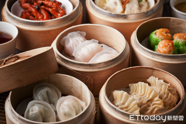 ▲中華隊晉級2026世界棒球經典賽，高雄翰品酒店港都茶樓27日舉辦慶祝優惠活動。（圖／高雄翰品酒店提供）