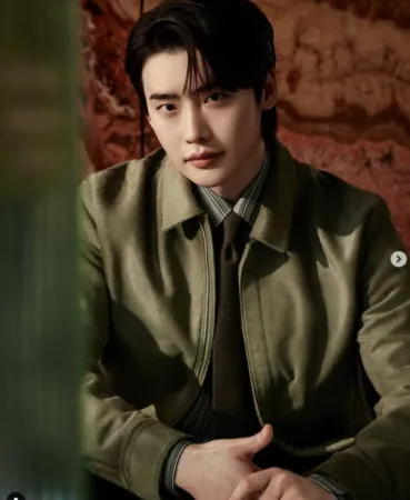 ▲李鍾碩被目擊現身香港拍戲中。（圖／翻攝自小紅書）