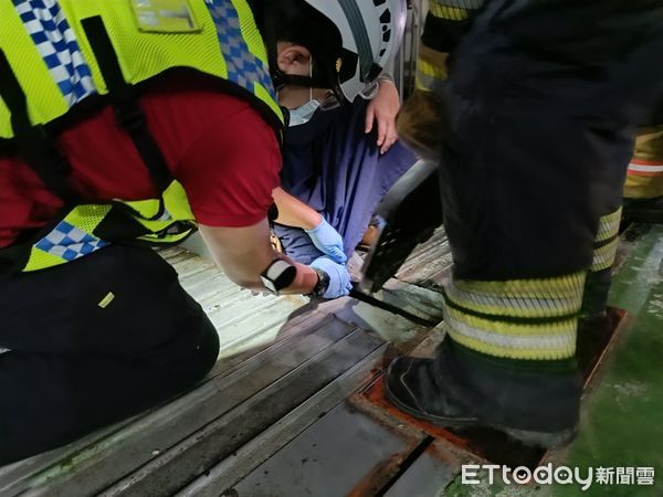 ▲內埔消防分隊到內埔一棟集合住宅救援             。（圖／記者陳崑福翻攝）