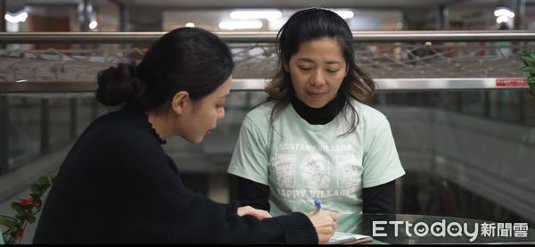 ▲台南市社會局於2024年度，以陪伴女性成為化學槽車駕駛的故事，獲得行政院性別平等處「性別平等故事獎」複評資格。（圖／記者林東良翻攝，下同）