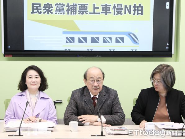 ▲民進黨團時事回應記者會。（圖／記者屠惠剛攝）