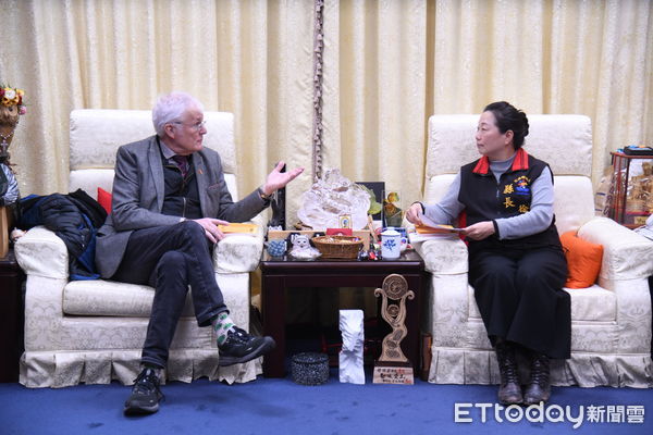 ▲▼德國前瑪則海姆市長率凱爾公共行政學院學生團訪問花蓮，拜會縣長徐榛蔚。（圖／花蓮縣政府提供，下同）