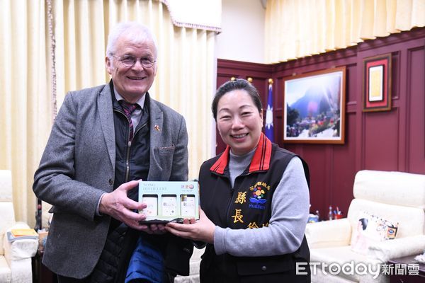 ▲▼德國前瑪則海姆市長率凱爾公共行政學院學生團訪問花蓮，拜會縣長徐榛蔚。（圖／花蓮縣政府提供，下同）