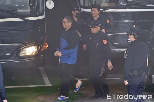 ▲▼因案羈押中的柯文哲聲請解除禁見處分，北院今開調查庭。（圖／記者李毓康攝）