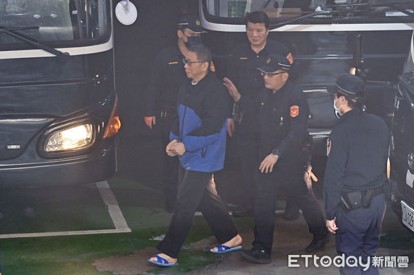 ▲▼因案羈押中的柯文哲聲請解除禁見處分，北院今開調查庭。（圖／記者李毓康攝）