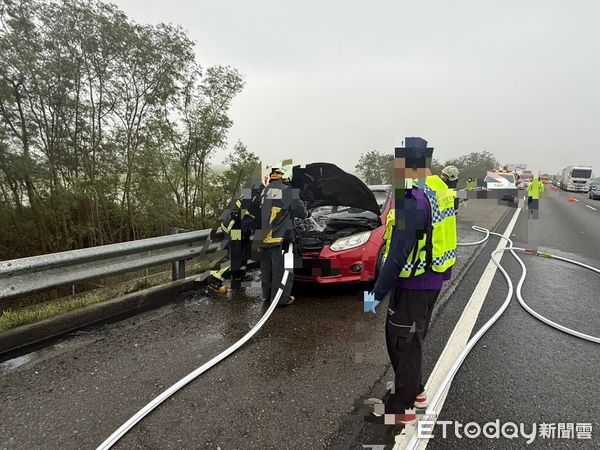 ▲▼    國道1號北上269公里發生車輛火警。（圖／記者翁伊森翻攝）