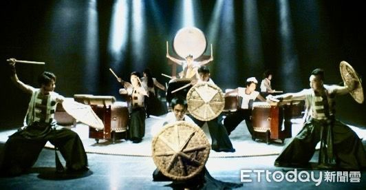 ▲十鼓擊樂團3月推出全新力作，跨時空的「百年廢墟」限定專場演出將讓老糖廠廢墟幻化為魔法世界。（圖／記者林東良翻攝，下同）