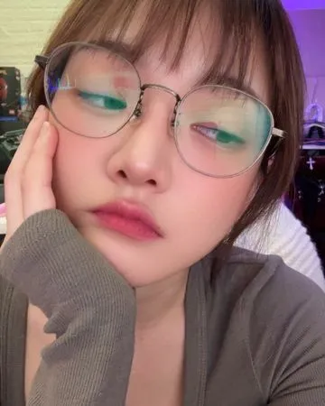 ▲▼228想放鳥好友…南半球女王周荀原因掀共鳴　網一看：真的很重要。（圖／翻攝自Facebook／周荀/DenKa）