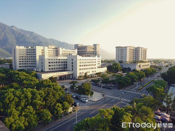 ▲美國新聞周刊與全球數據公司日前公布「花蓮慈院在台灣排行前35家醫院中，今年晉升到第12名，是六都之外排名最高的醫學中心。（圖／慈濟醫學中心提供，下同）