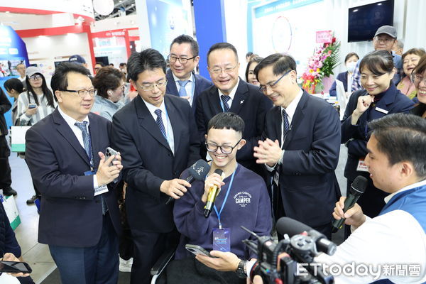 ▲美國新聞周刊與全球數據公司日前公布「花蓮慈院在台灣排行前35家醫院中，今年晉升到第12名，是六都之外排名最高的醫學中心。（圖／慈濟醫學中心提供，下同）