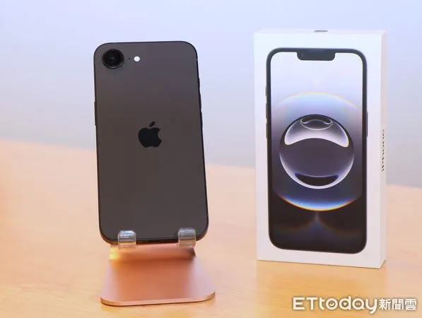 ▲iPhone在陸組裝銷美受關稅影響 。（圖／記者蘇晟彥攝）