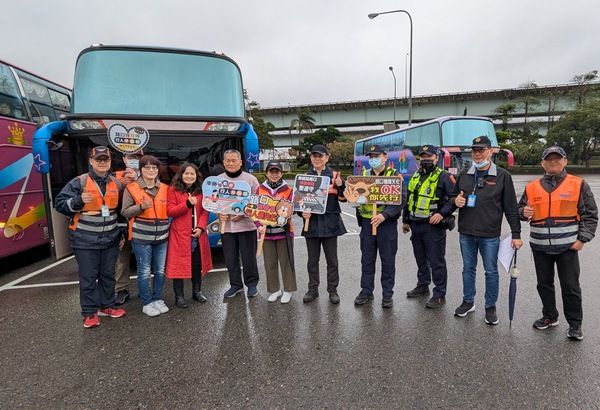 ▲中壢監理站提升行車安全，推動路口停讓行人