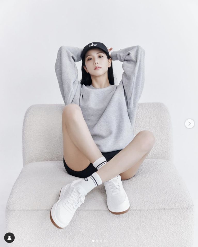 ▲小白鞋,運動鞋,清潔,打掃。（圖／IG）