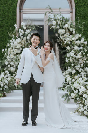 ▲曾智希、陳志強證婚儀式美照曝光。（圖／SJ Wedding鯊魚婚紗攝影提供）