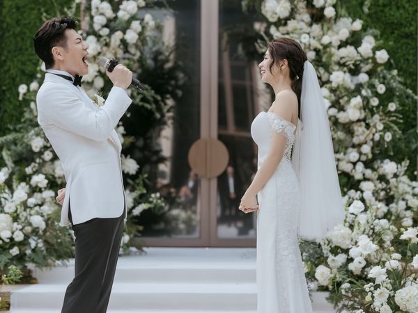 ▲曾智希、陳志強證婚儀式美照曝光。（圖／SJ Wedding鯊魚婚紗攝影提供）