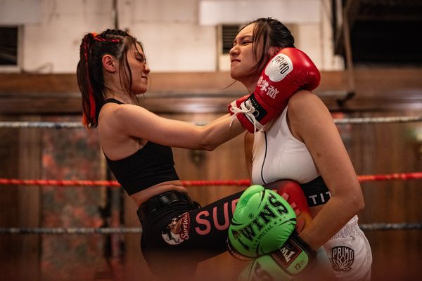 ▲《臨時決鬥》劇照：胡子彤、王丹妮、古天樂、梁詠琪、周秀娜。（圖／華映提供）