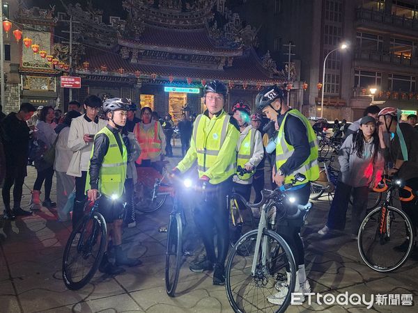 ▲民眾黨一日北高活動。黃國昌,陳世軒。（圖／記者陳家祥攝）