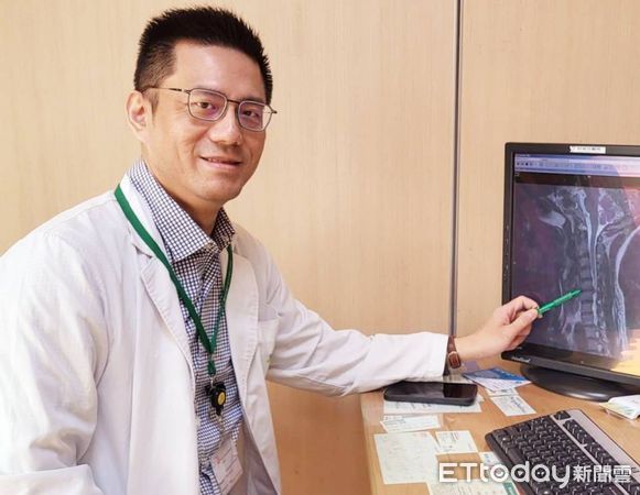 ▲▼阮綜合醫院神經外科鄭傑陽醫師。（圖／記者許宥孺翻攝）