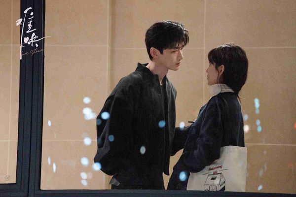 ▲▼《難哄》《愛你》導演都是台灣人。（圖／翻攝自微博）