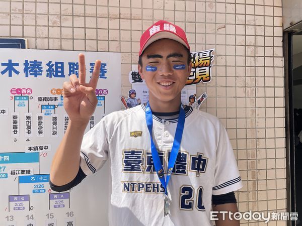 ▲▼東體季軍方品嚴、李育朋。（圖／記者楊舒帆攝）