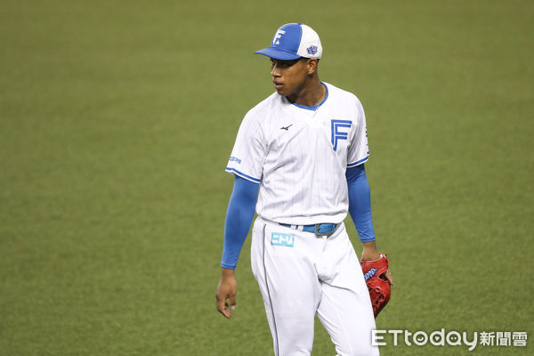 ▲日職火腿隊萬波中正。（圖／記者林敬旻攝）