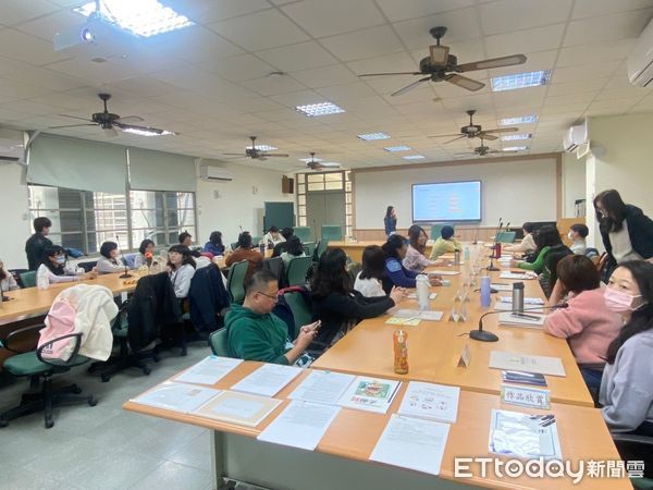 ▲▼  「創意無限我+1」 嘉義市特殊教育教材教具設計比賽頒獎暨分享展現教學創新巧思  。（圖／嘉義市政府提供）