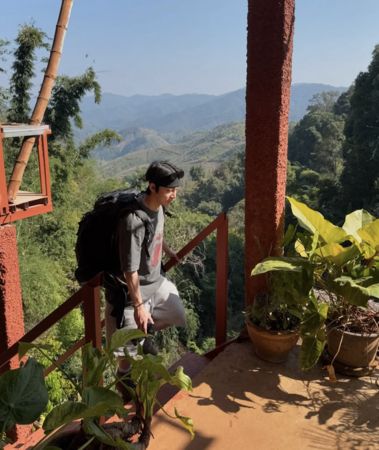 ▲▼圭民前往清邁部落旅遊。（圖／翻攝自圭民IG）