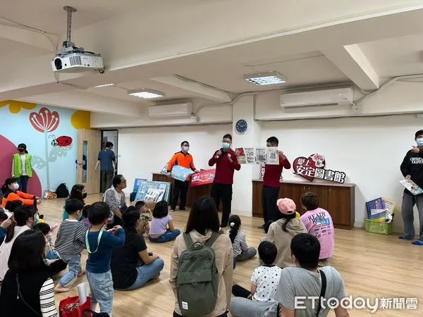 ▲台南市安定區公所攜手與消防局第四大隊安定分隊，推動防災防火意識活動。（圖／記者林東良翻攝，下同）