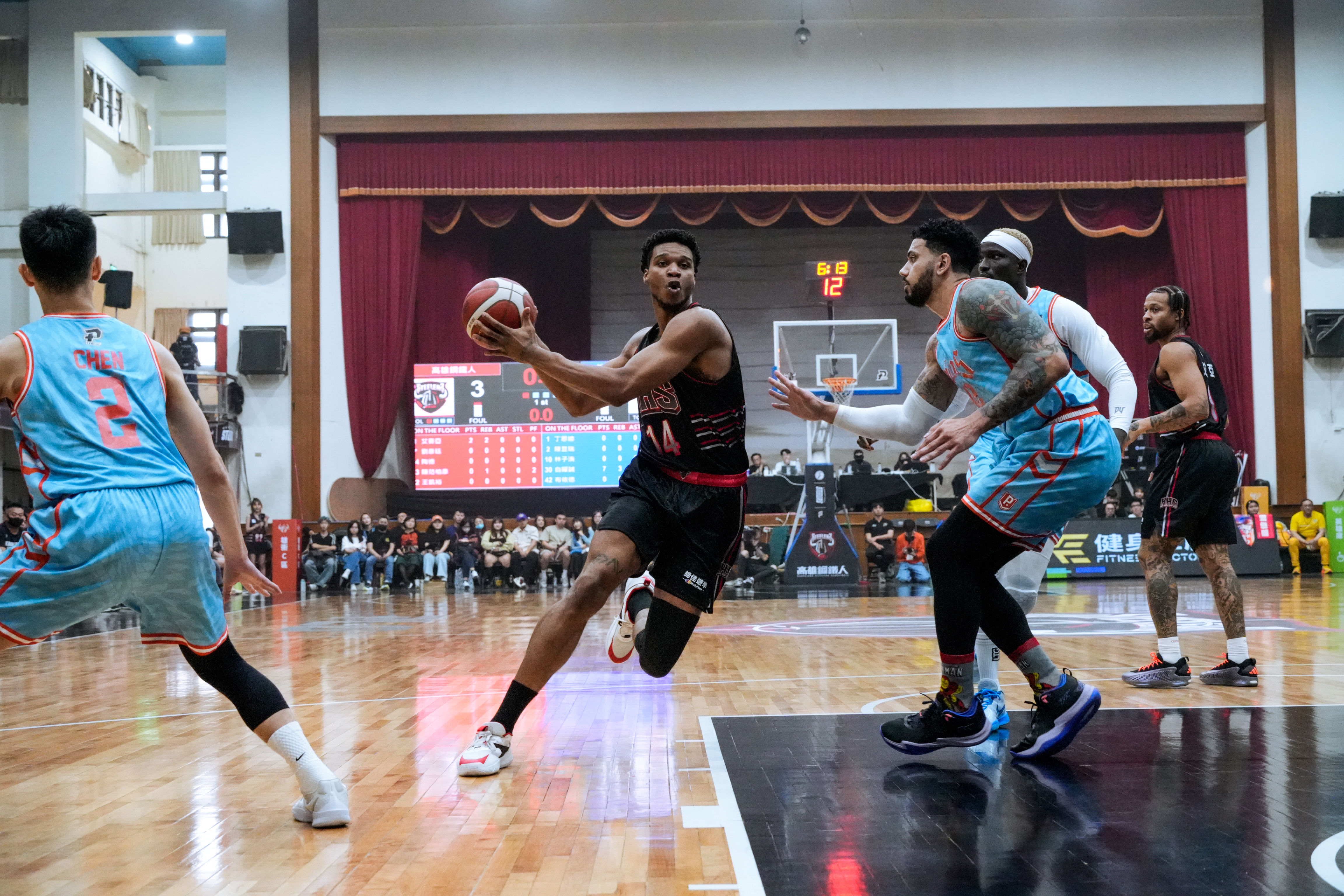 ▲▼高雄鋼鐵人艾賽亞、陶德。（圖／高雄鋼鐵人提供）