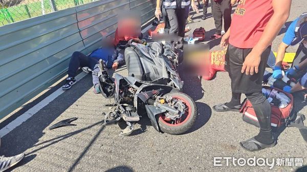 ▲台26線恆春鎮機車交通事故             。（圖／記者陳崑福翻攝）