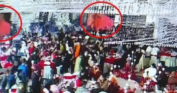 婚禮辦一半　大螢幕驚見「不雅照」新人清白全毀！婚慶公司竟拒賠