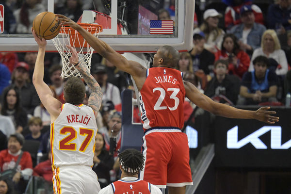 ▲獨行俠將用雙向合約簽下瓊斯。（圖／達志影像／美聯社）