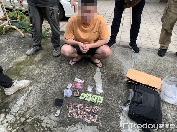 ▲▼男子在網路上假冒泡麵品牌販賣，第一天送貨就被逮。（圖／警方提供，下同）