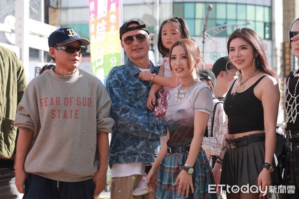 ▲▼金陽、NIKE、田一德、徐百川、張瑞哲、黃美珍／三立《S+PLUS巔峰舞者》街舞快閃活動。（圖／記者周宸亘攝）