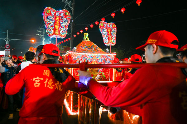 ▲桃園龍德宮四媽祖9天8夜徒步遶境展開