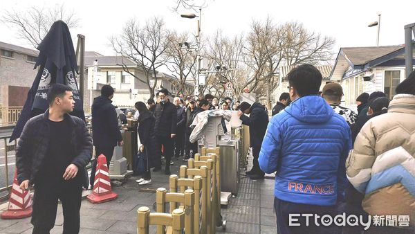 ▲▼  2025兩會安檢   。（圖／記者任以芳攝）